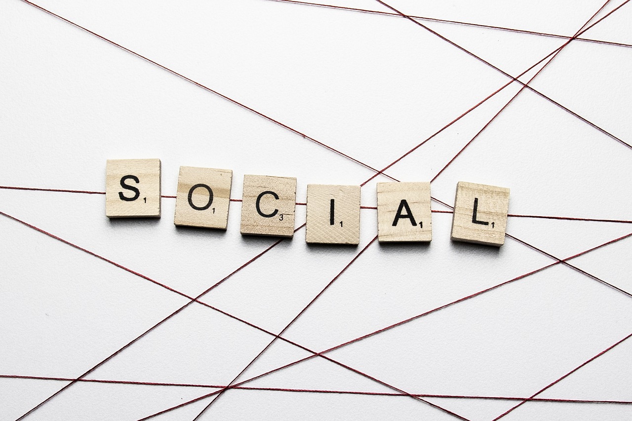 criação de conteúdo para Pinterest — pins otimizados e estratégia visual — Hostconect