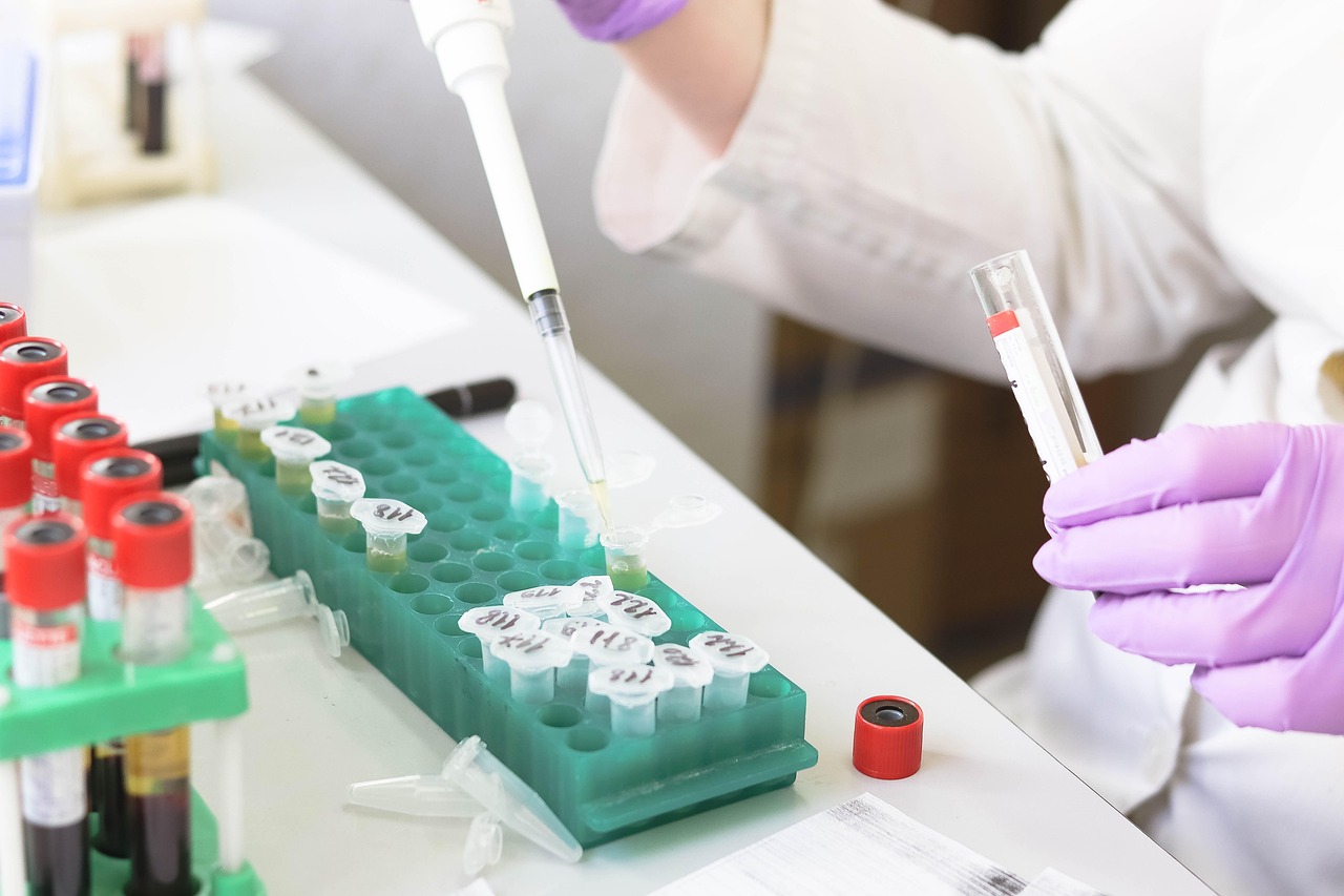 criação de sites para médicos — presença digital profissional para clínicas — Hostconect