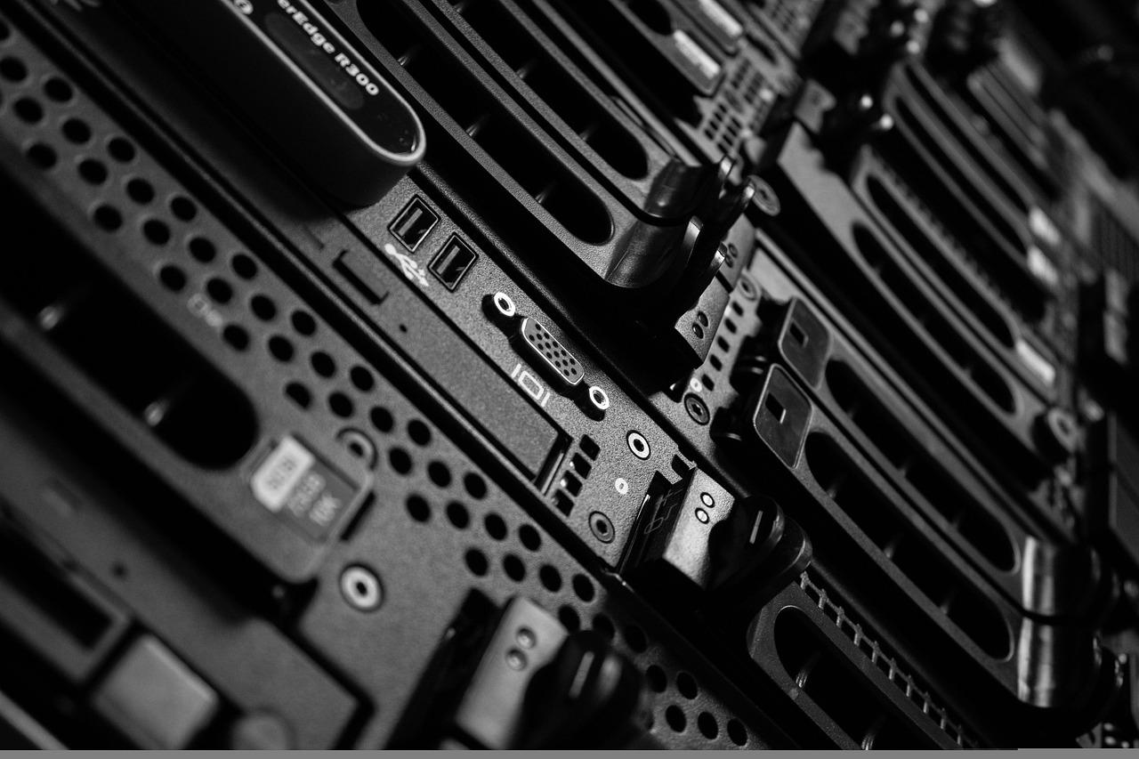 DNS servidor internet — infraestrutura de rede e data center para hospedagem de sites