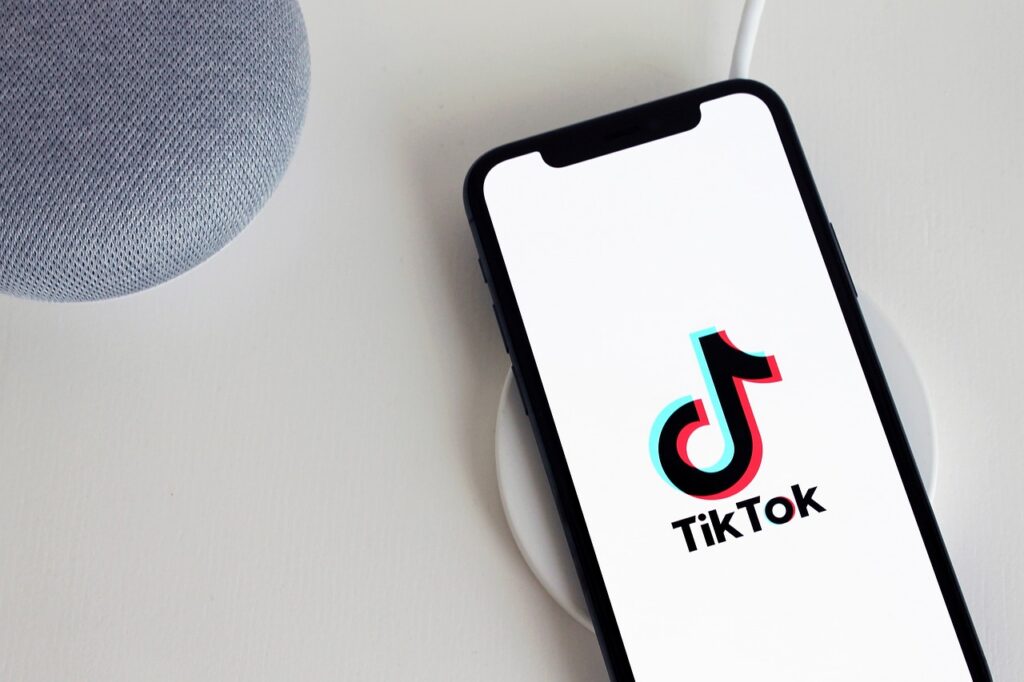 horário para postar no TikTok — melhor momento para publicar vídeos e alcançar mais pessoas