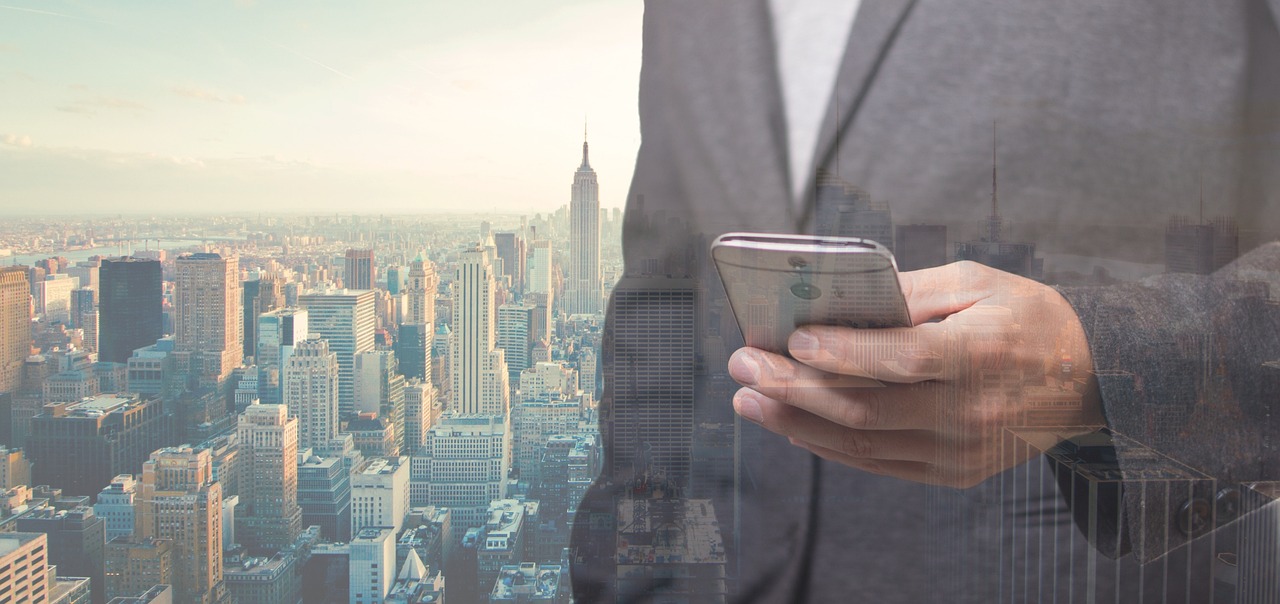 marketing B2B entre empresas — estratégia de parceria b2b e crescimento — Hostconect