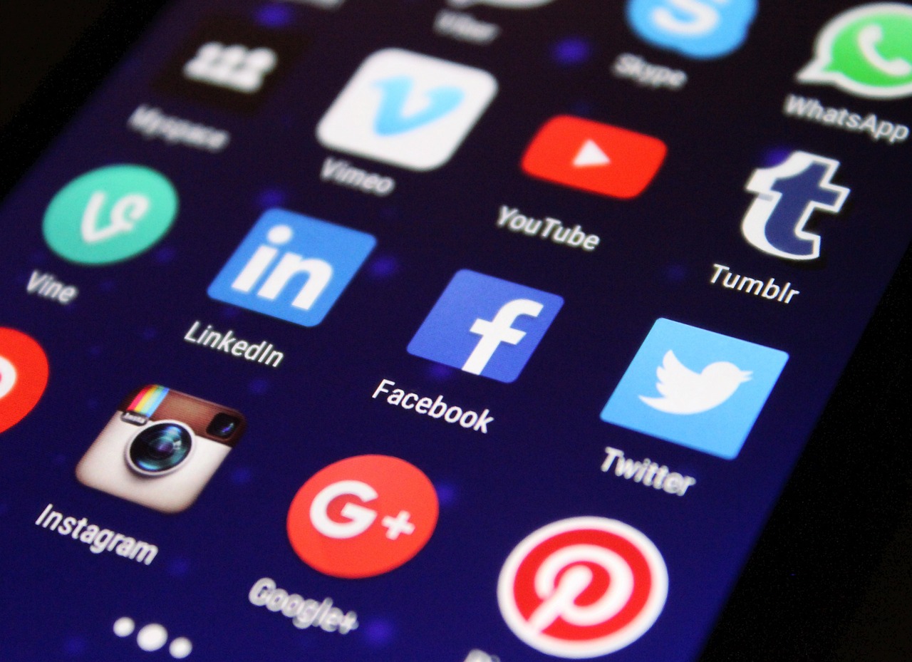 Analytics e dados de conversão com Pixel do Meta — como medir o resultado real das campanhas de Facebook e Instagram Ads