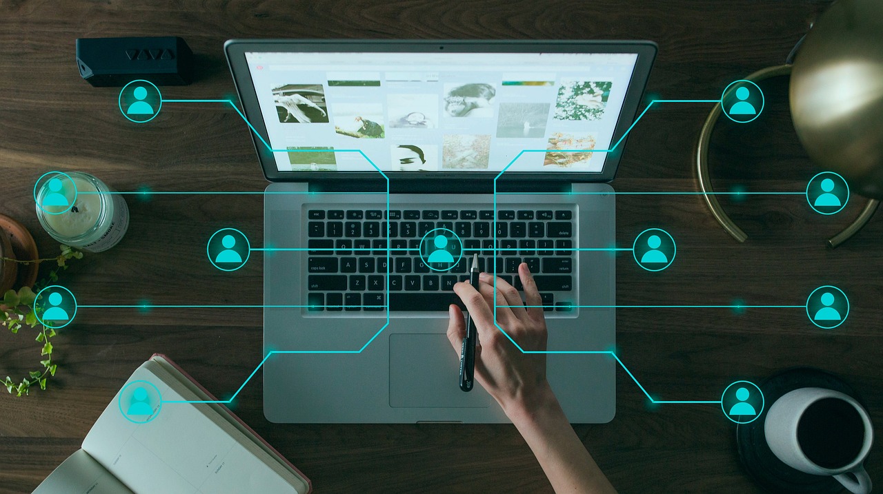Estratégia de marketing digital conectado para negócios locais — presença online integrada para empresas da sua região