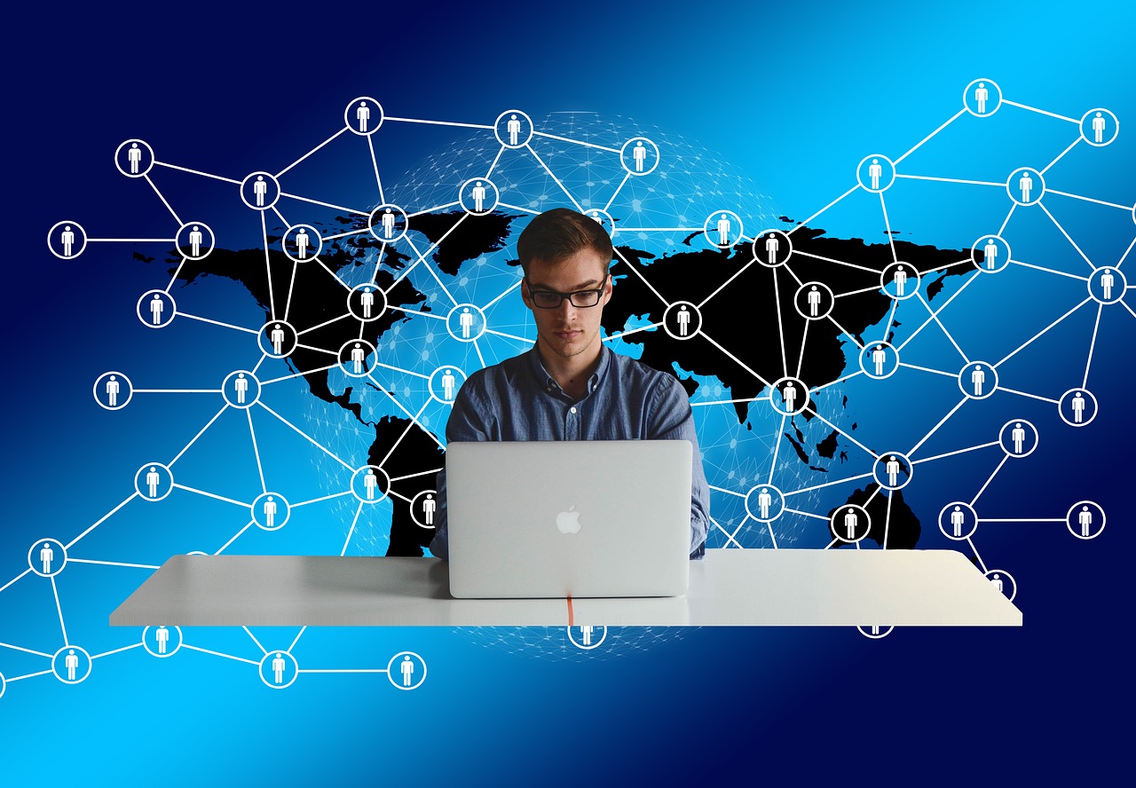 Rede viral e marketing de indicação — como growth hacking usa o produto como canal de aquisição de novos usuários