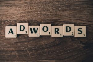 O que é remarketing — estratégia de anúncios que impacta novamente quem já visitou o site ou interagiu com a marca